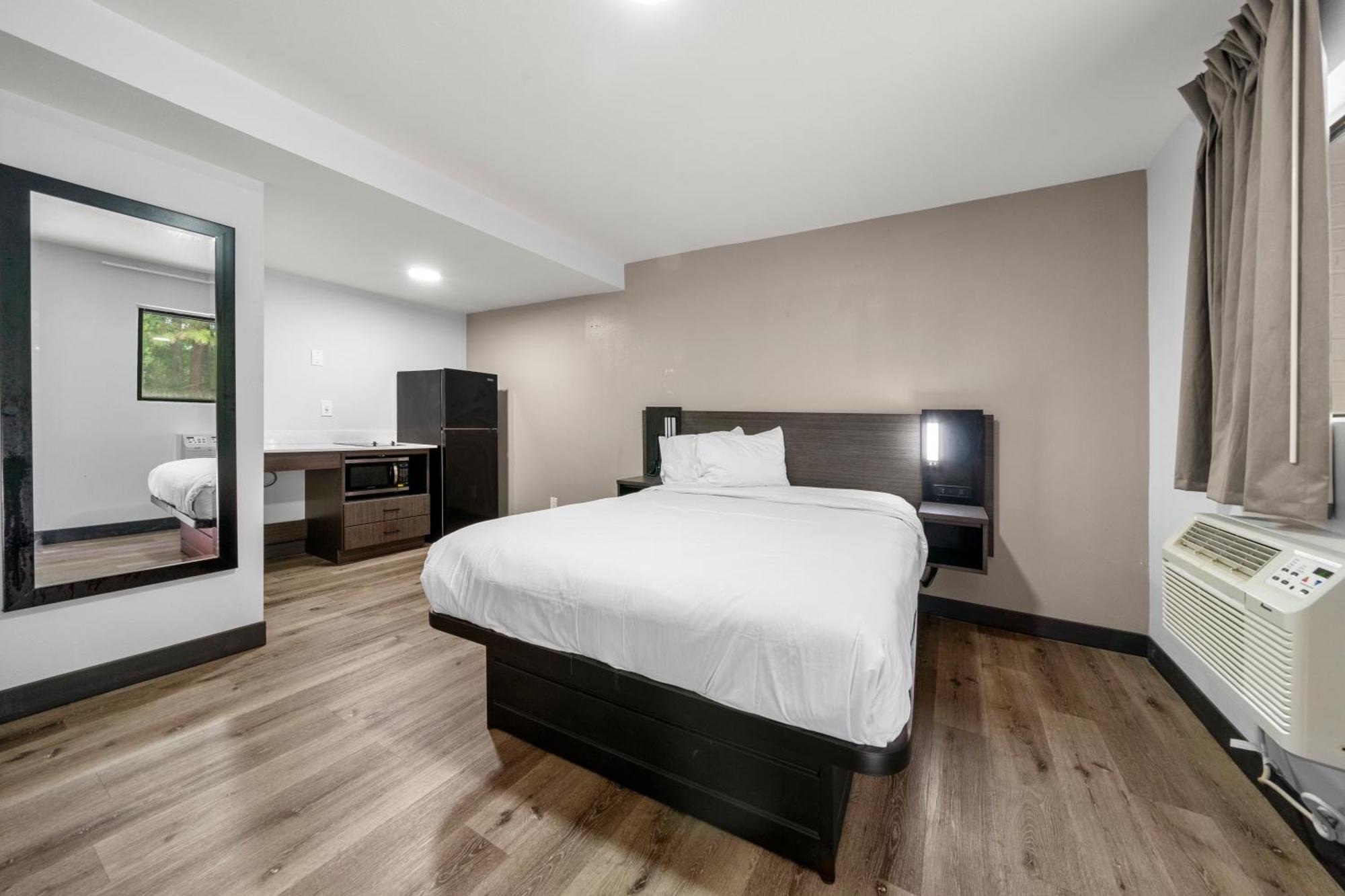 Efficiency Lodge Carrollton Esterno foto